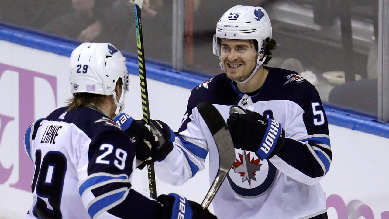 Laine and Brossoit lead Jets to big win over Panthers