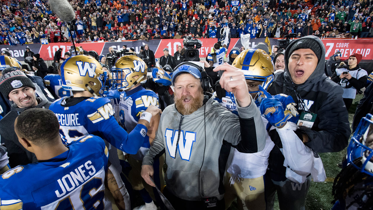 mike-o'shea-celebrates-grey-cup