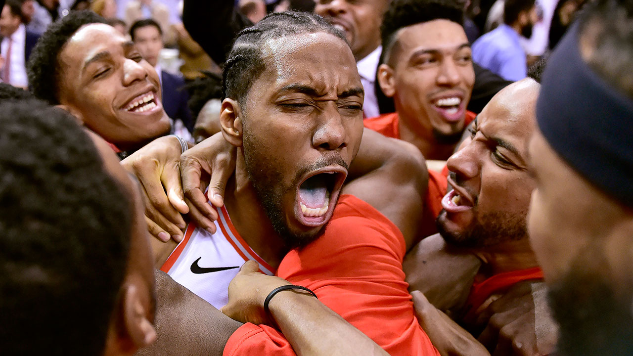 Behind the broadcast of Kawhi Leonard’s four-bounce masterpiece