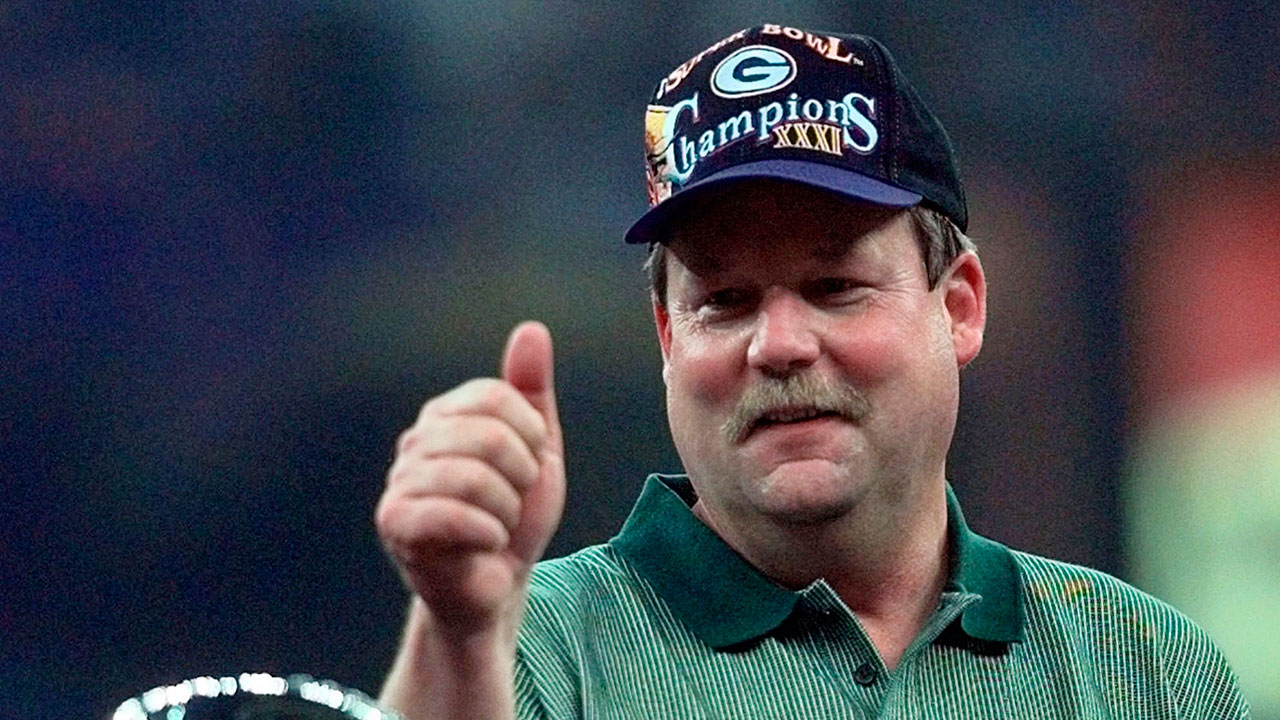 Mike-Holmgren-Hall-of-Fame