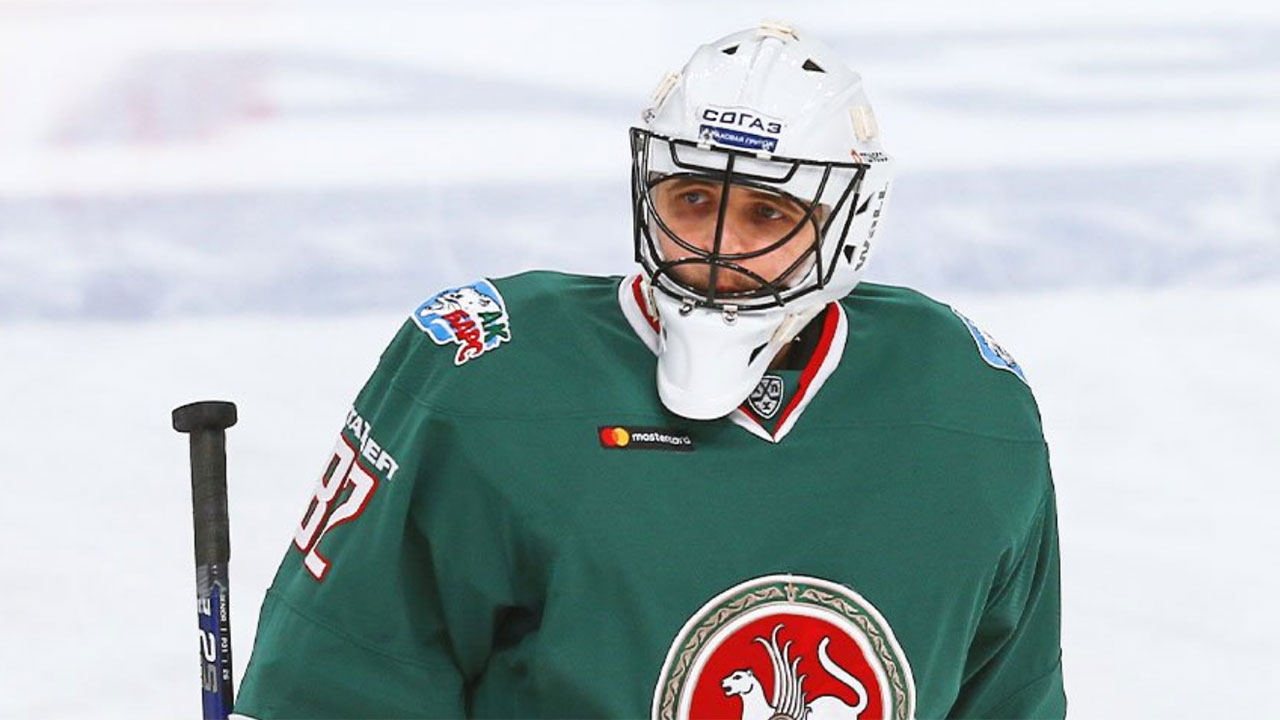 Maple Leafs interested in record-breaking KHL goalie Timur Bilyalov
