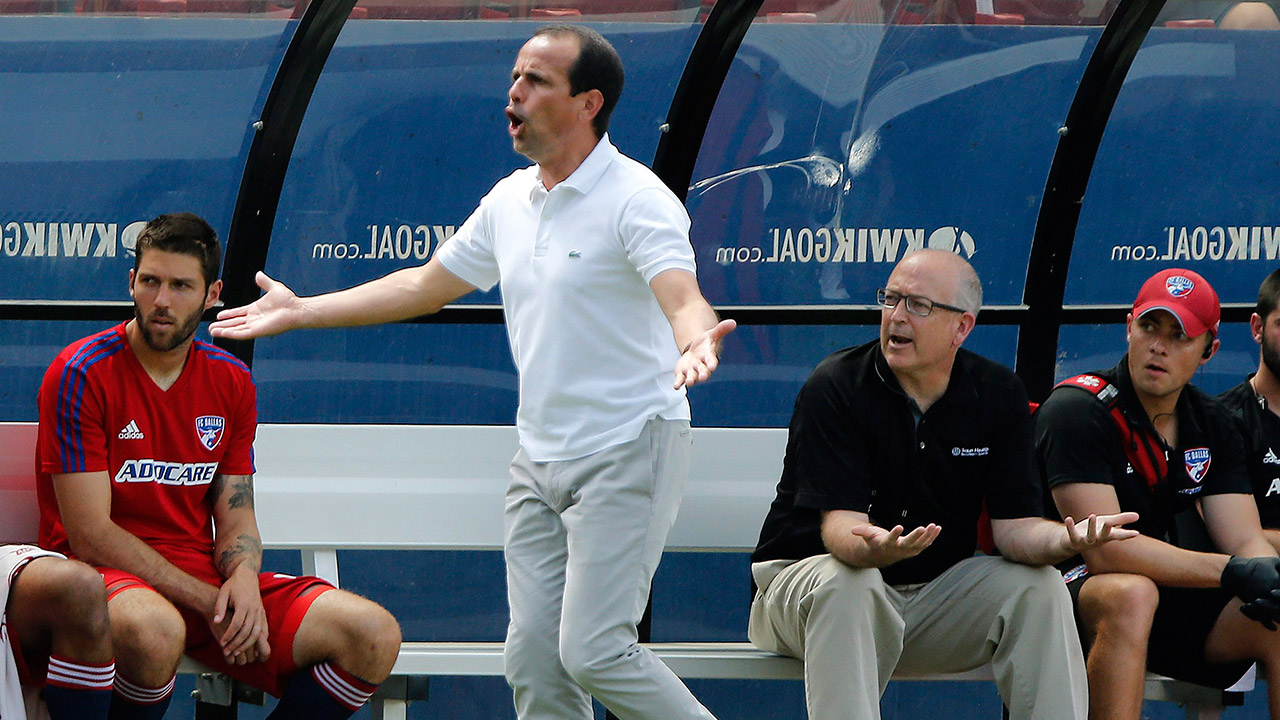 fc-dallas-coach-oscar-pareja