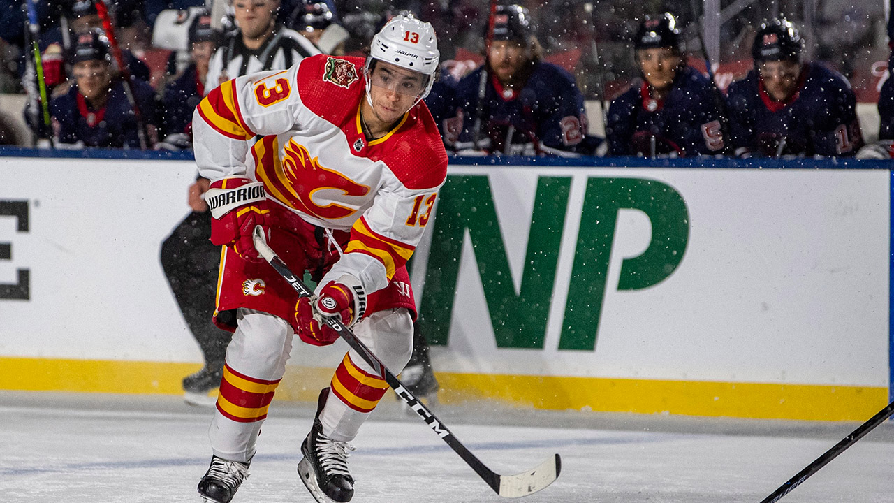 flames-johnny-gaudreau-skates-against-jets-at-heritage-classic