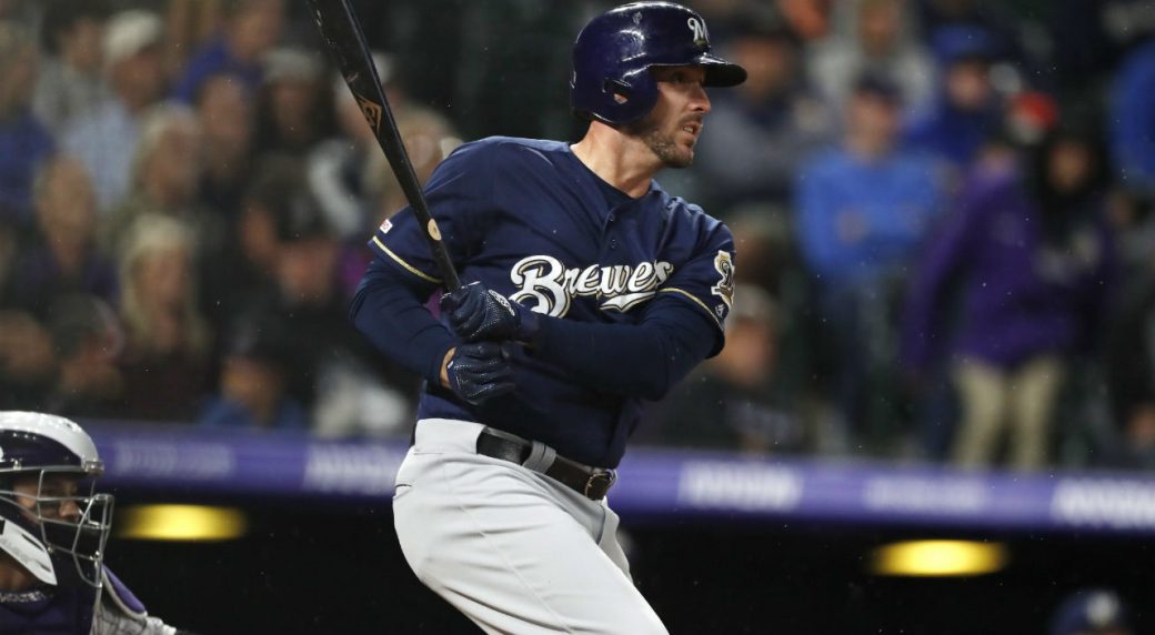 Blue Jays officially sign Shaw to oneyear, 4M contract; DFA Urena