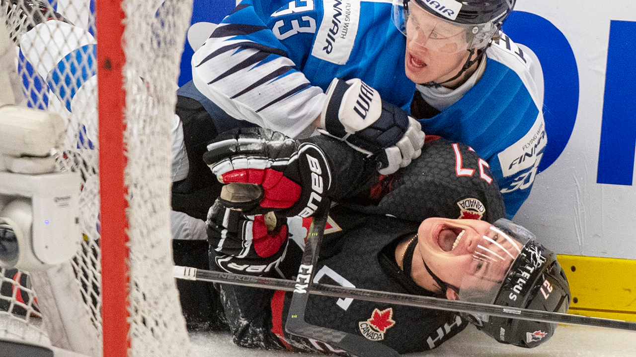 Canadas Barrett Hayton Questionable For World Junior Gold Medal Game Sportsnet Ca