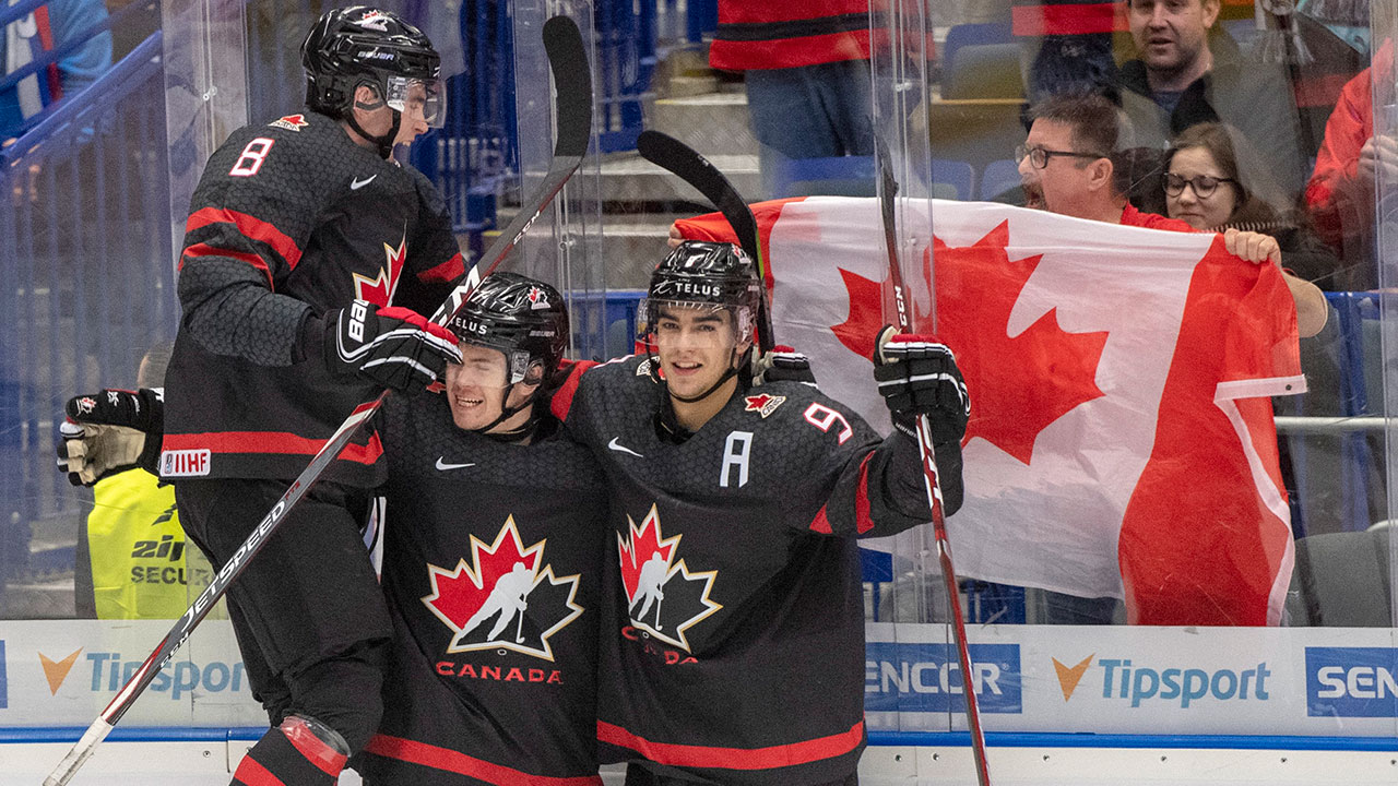 Canada thumps Slovakia to reach semis at world jun