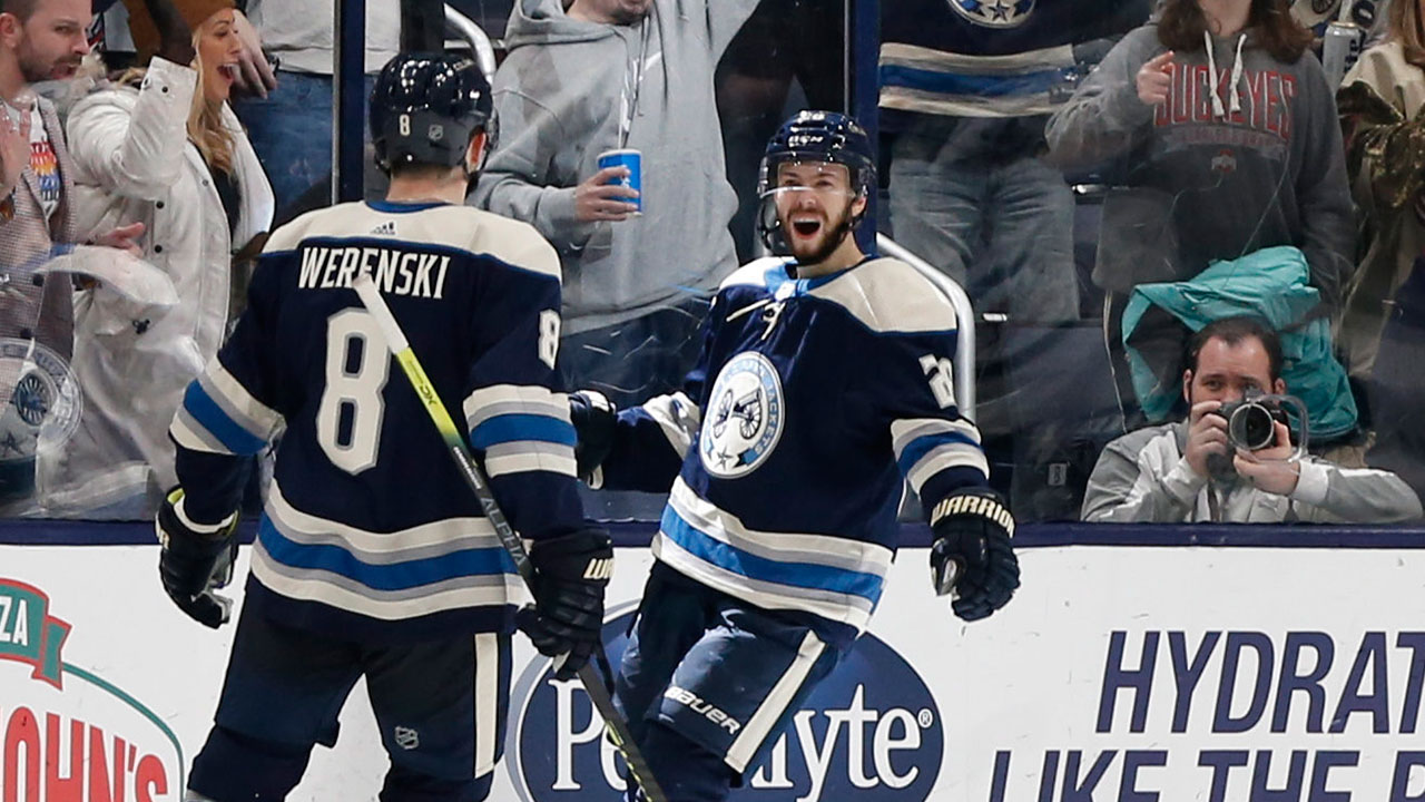 Bjorkstrand leads Blue Jackets past Jets for sixth