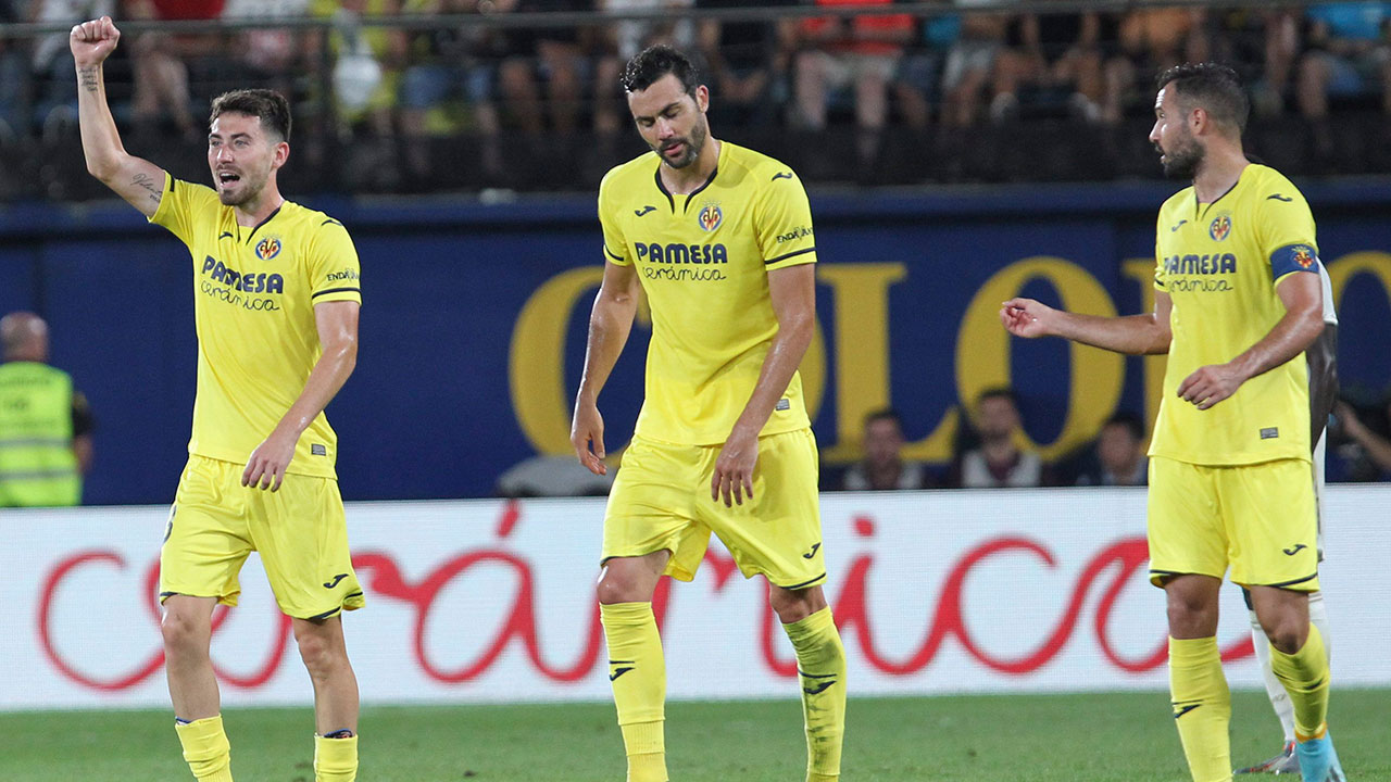 Villareal's Moi Gomez celebrates his goal. (Alberto Saiz/AP)