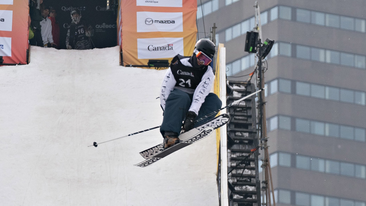 canadian-mark-hendrickson-freestyle-skiing