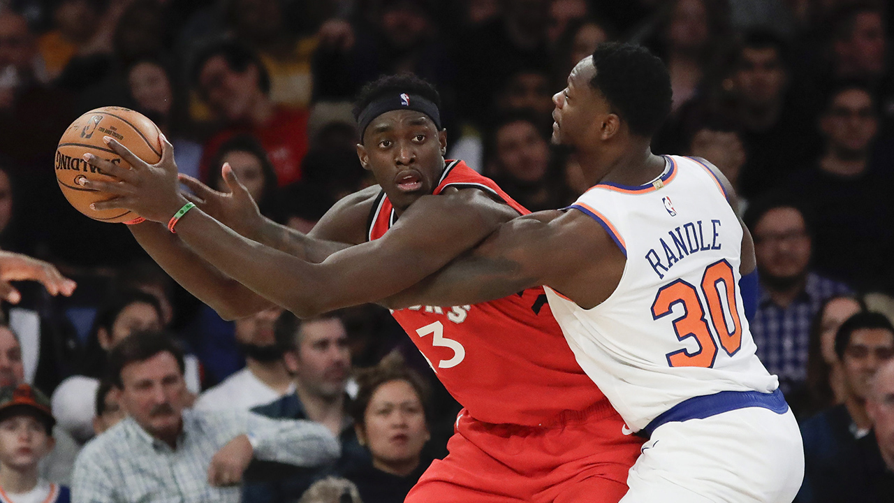 Pascal-Siakam-posts-up-against-the-Knicks