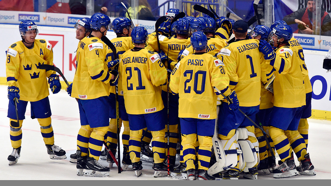sweden-players-celebrate-win-over-czech-republic