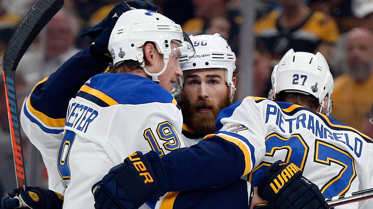 Jay-Bouwmeester's-cardiac-episode-was-a-scary-experience-for-the-St.-Louis-Blues.-Even-for-a-bunch-of-tough-hockey-players,-having-dad-around-certainly-helps.