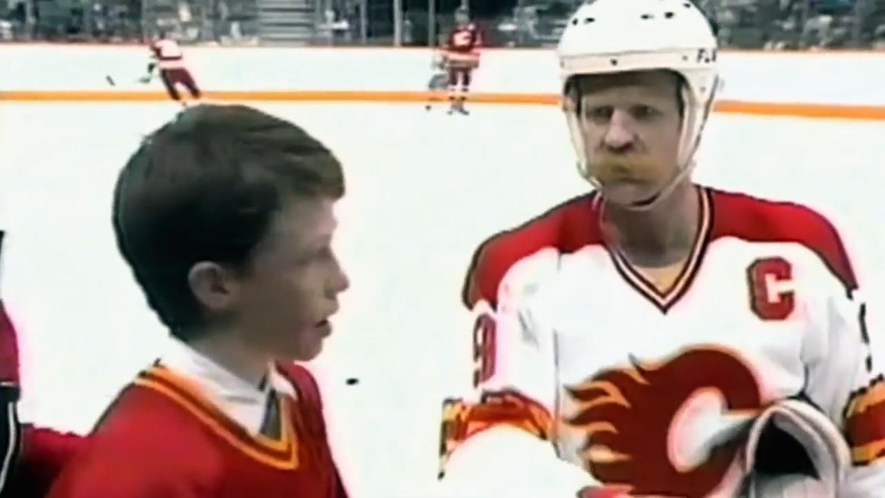 LANNY MCDONALD  #9 – Calgary Flames Alumni