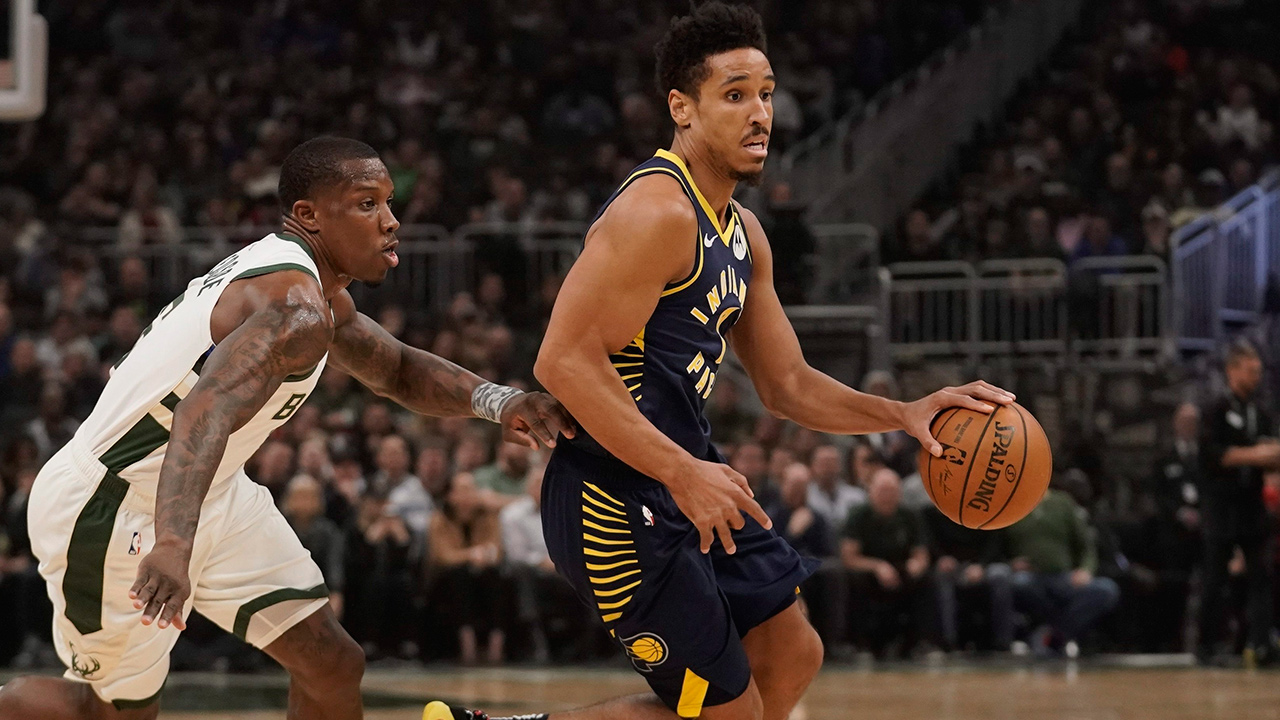 indiana-pacers-malcolm-brogdon-eric-bledsoe-milwaukee-bucks