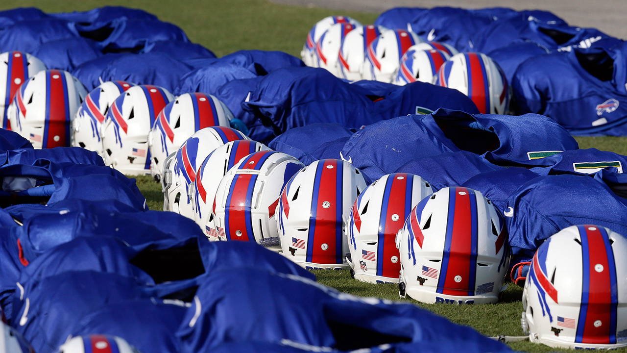 bills-helmets-pads-generic