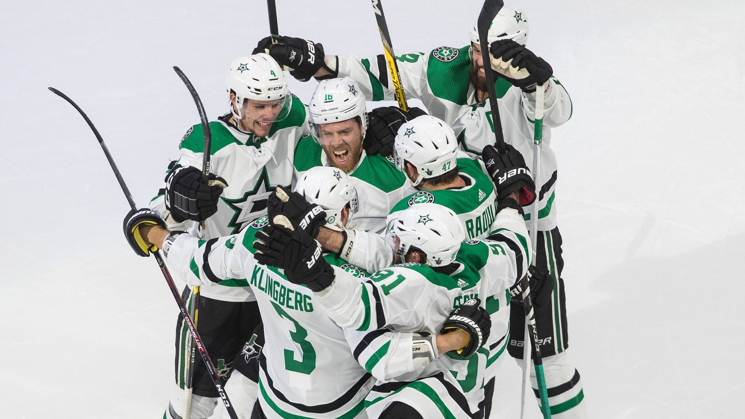 Flames eliminated from playoffs after Stars rally 