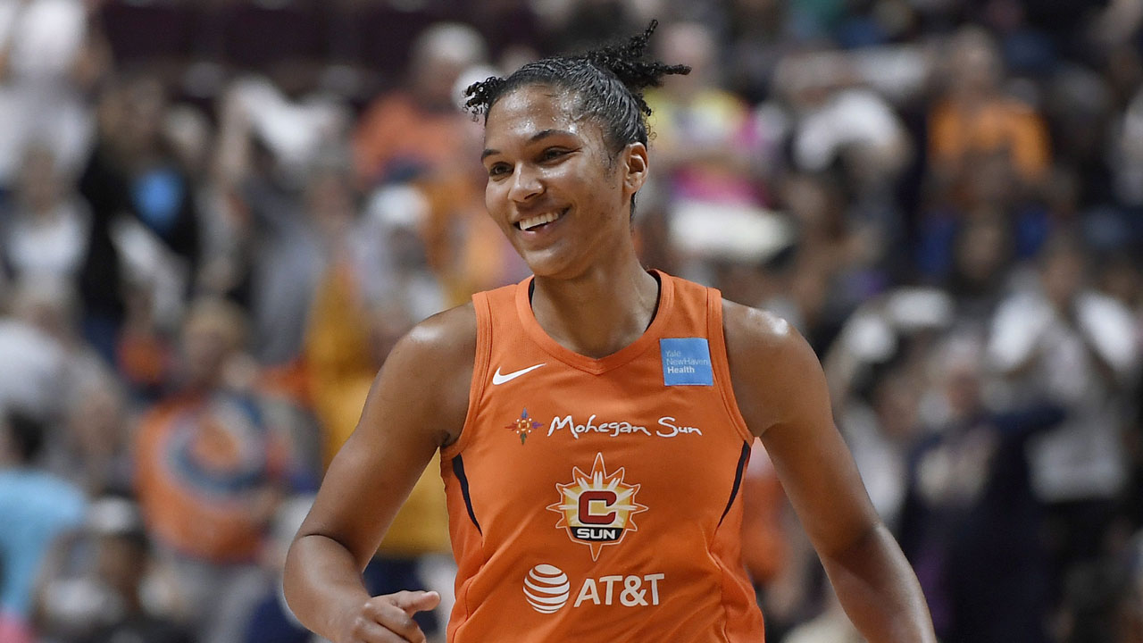 Thomas secures fifth career triple-double as Sun beat Storm