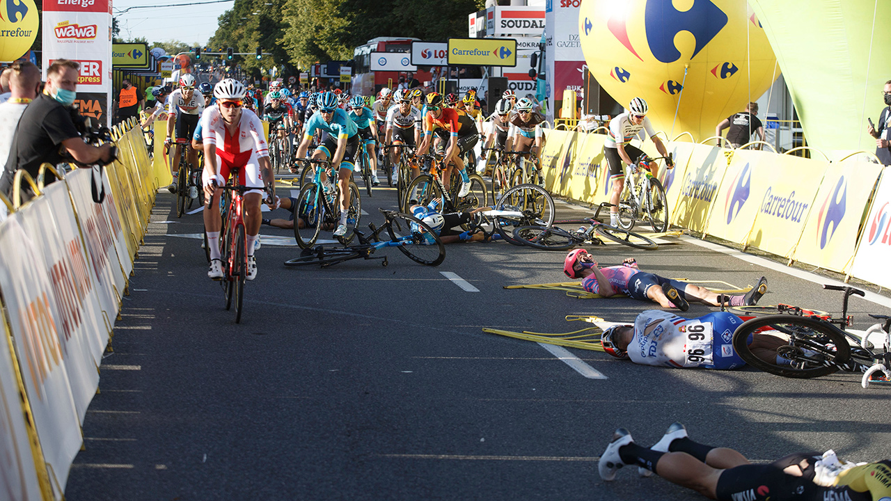 cyclists-injured-crash-poland