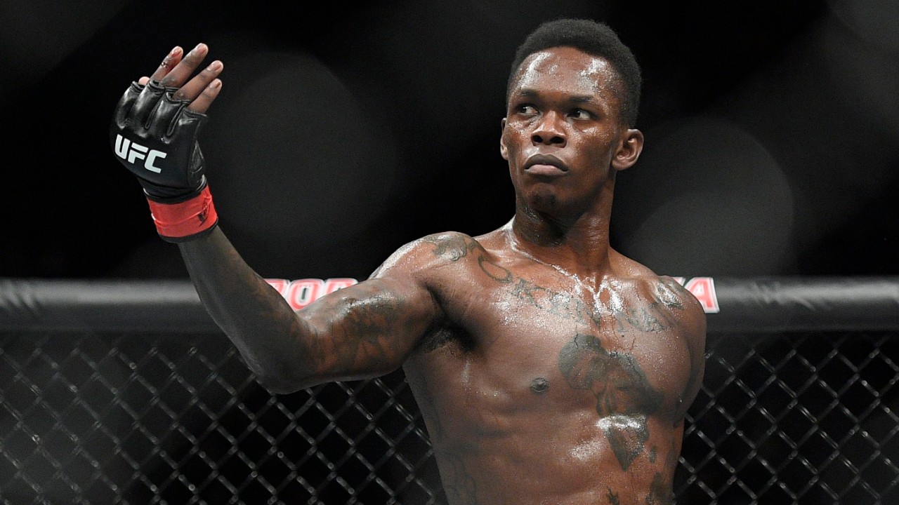 Israel Adesanya favored in UFC 271 rematch with Robert Whittaker