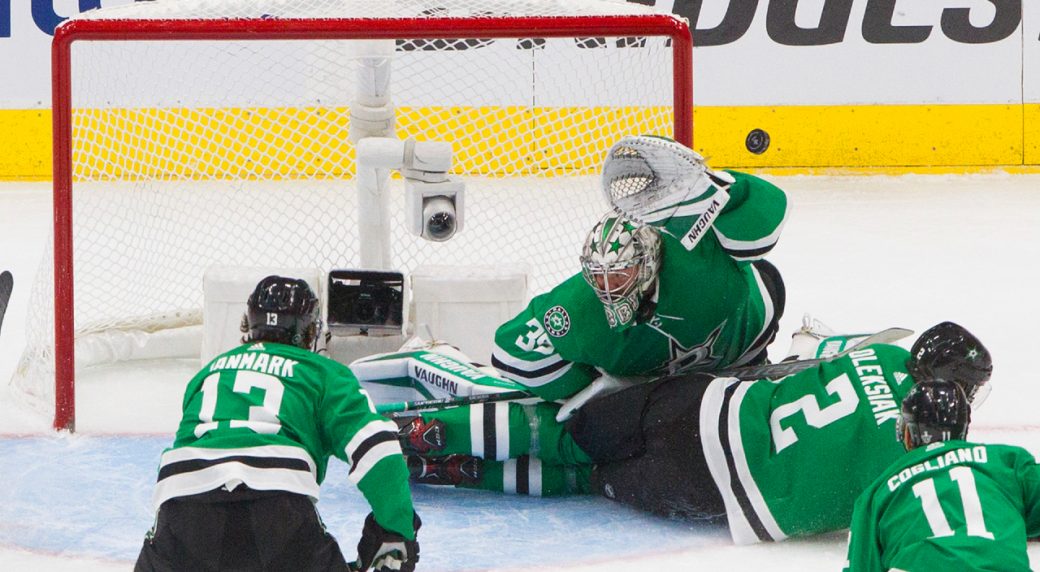 Stars beat Golden Knights in Game 4 to take comman