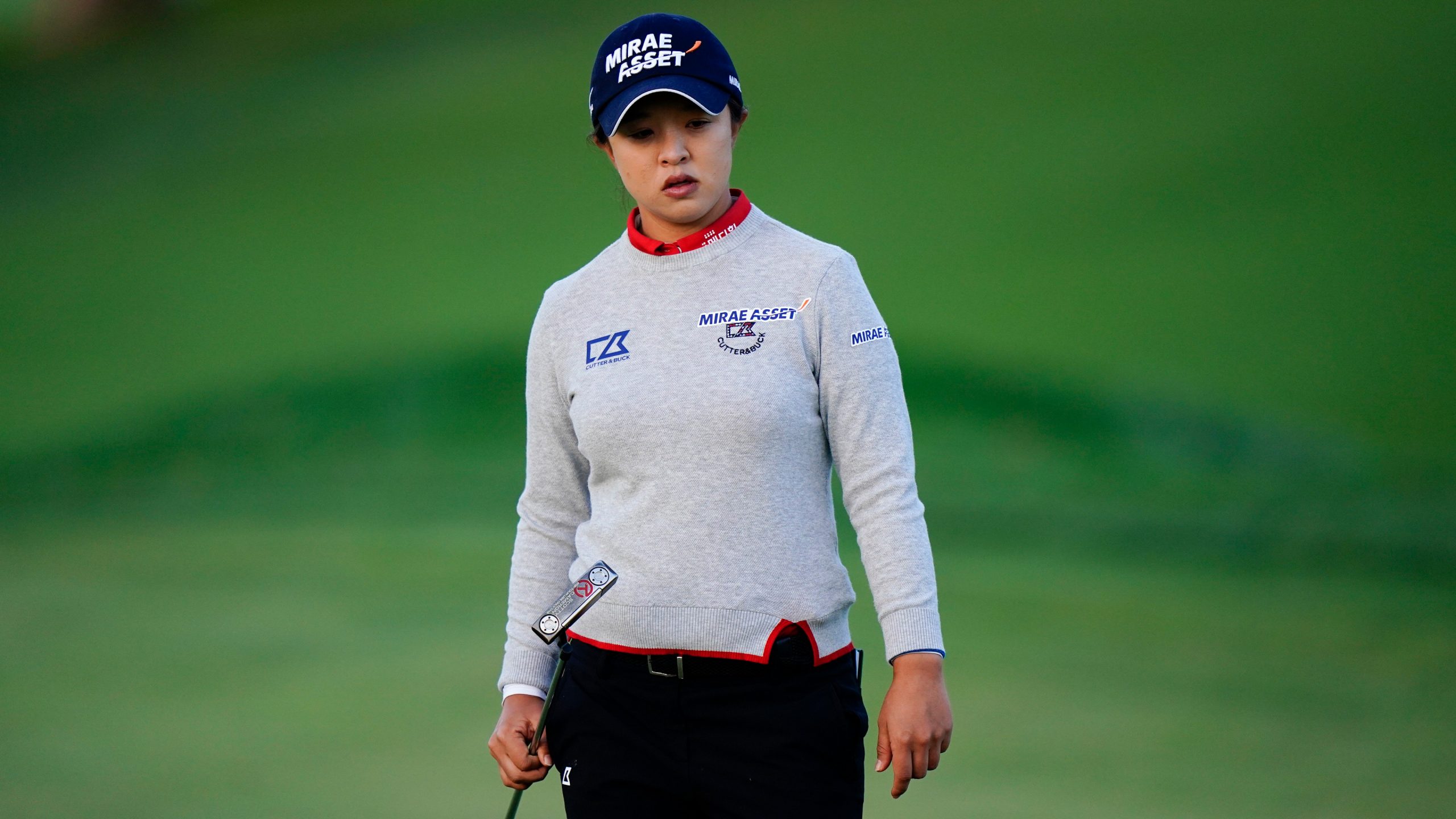 Sei Young Kim, of South Korea, lines up a putt on the eighth hole during the second round of the KPMG Women's PGA Championship golf tournament. (Matt Slocum/AP)