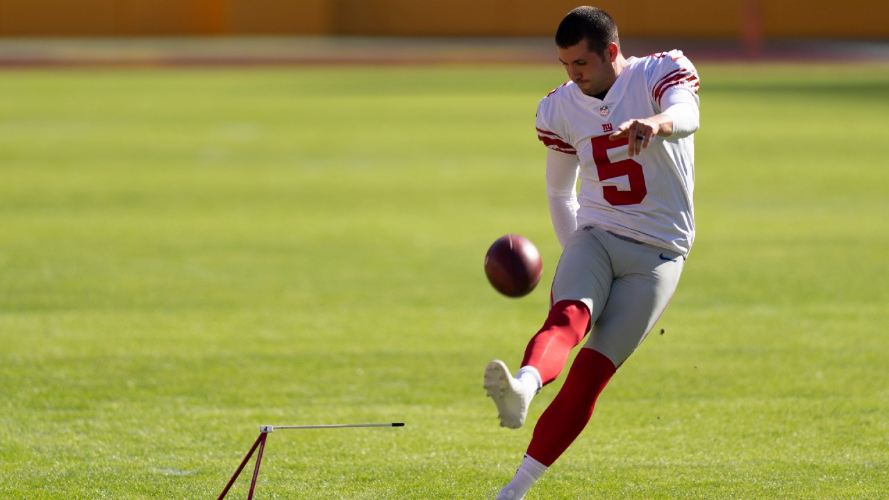 New York Giants kicker Graham Gano (5). (Al Drago/AP)