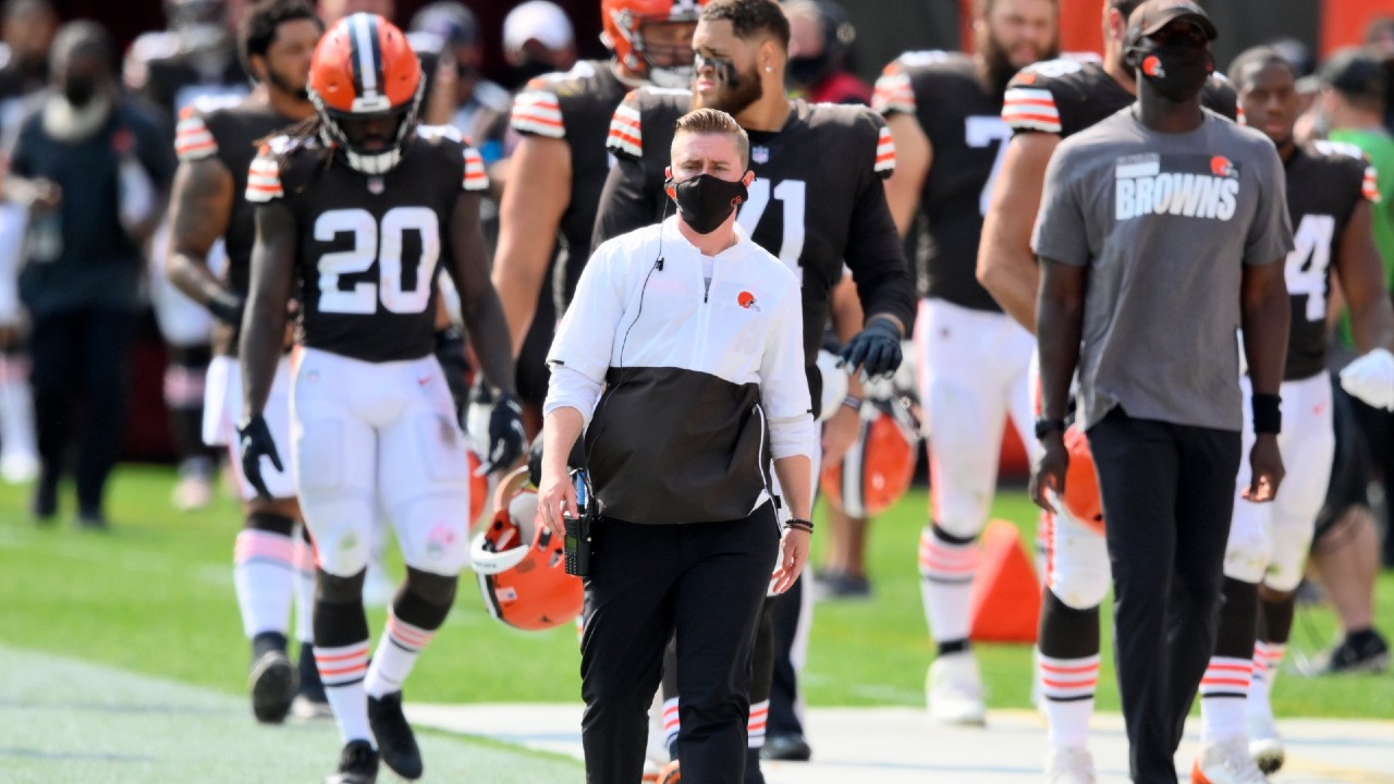 Brownson to be first female Browns coach to handle game-day duties