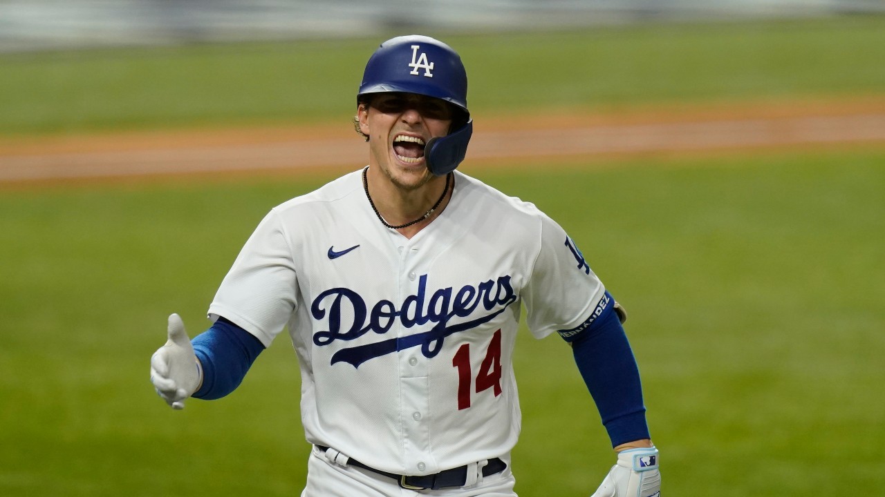 hernandez dodger player