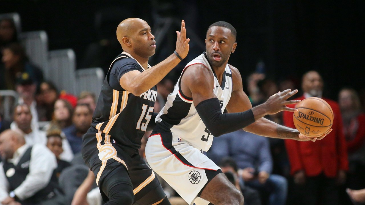 Atlanta Hawks guard Vince Carter (15) defends Los Angeles Clippers forward Patrick Patterson (54) in the first half of an NBA basketball game Wednesday, Jan. 22, 2020, in Atlanta, Ga. (Brett Davis/AP)