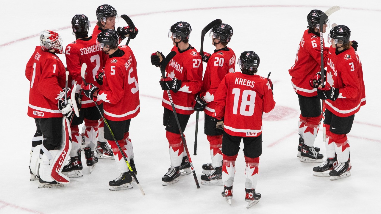 Canada passes first tough test at world juniors as medal round looms