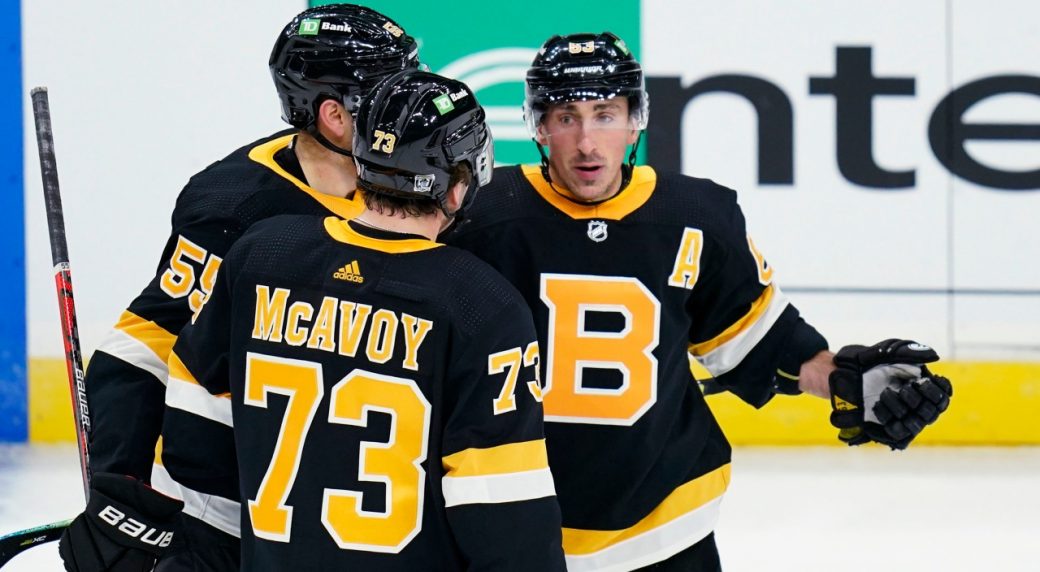 Bruins beat Penguins on Smith overtime goal with 1