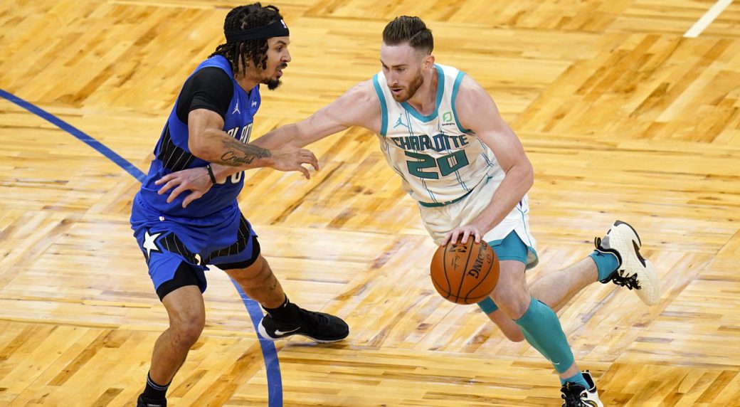 Gordon Hayward responde con creces