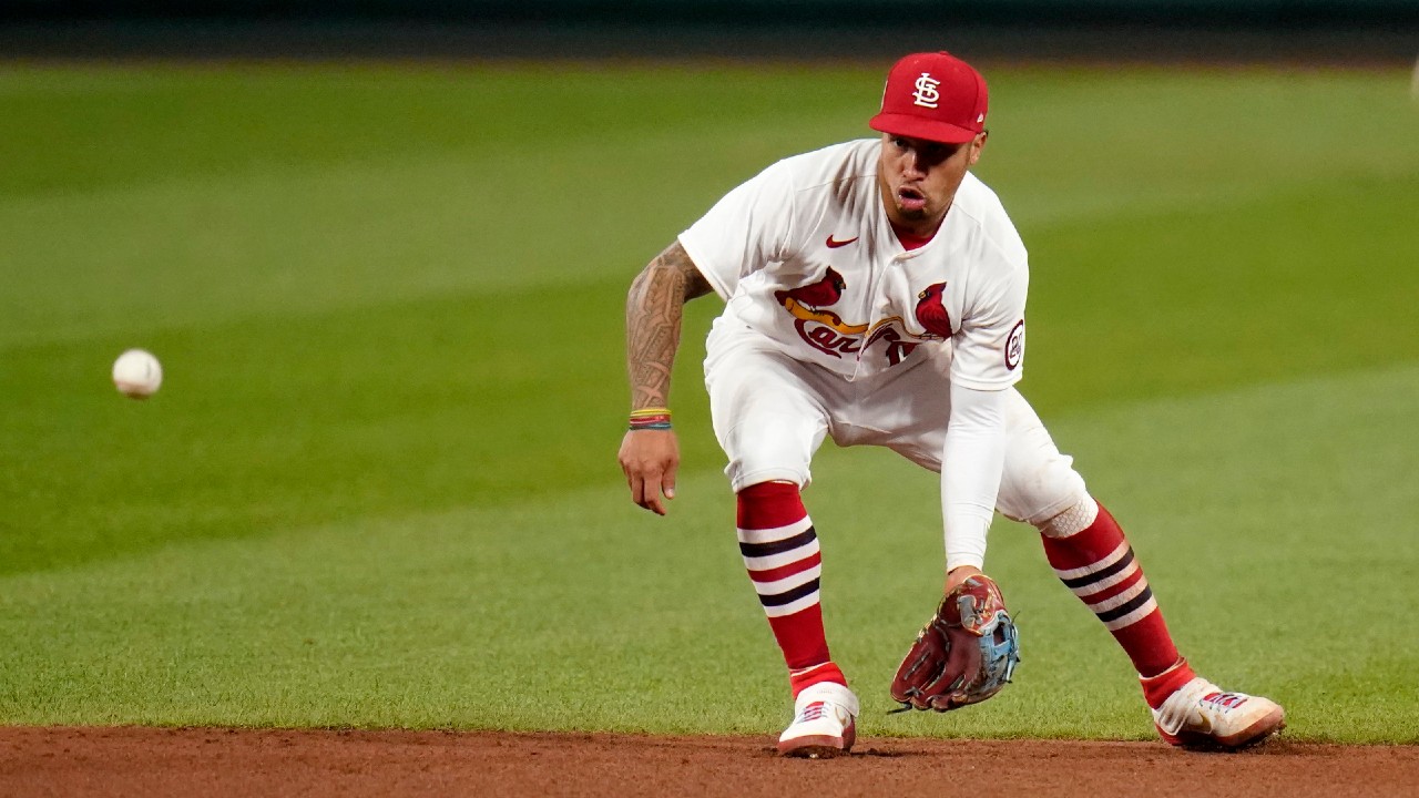 Former St. Louis Cardinals second baseman Kolten Wong has reportedly signed with the Milwaukee Brewers. (Jeff Roberson/AP)