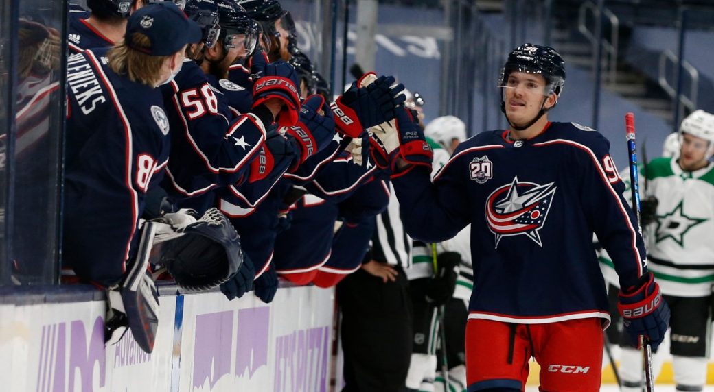 Newcomers Laine, Roslovic lead Blue Jackets past S