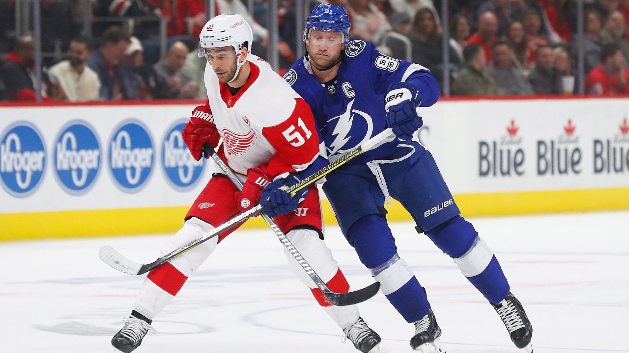 Detroit Red Wings centre Frans Nielsen (51) has been placed on waivers. (Paul Sancya/AP)