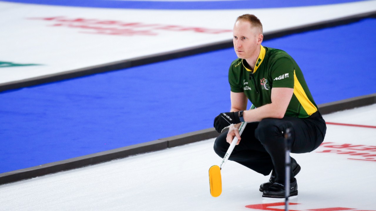 Team Northern Ontario skip Brad Jacobs directs his team as he plays Team Northwest Territories at the Brier in Calgary on March 7, 2021. (Jeff McIntosh/CP)