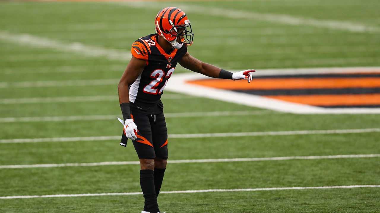 Cincinnati Bengals cornerback William Jackson (22) plays against the Dallas Cowboys in the second half in Cincinnati, in this Sunday, Dec. 13, 2020 photo. (Aaron Doster/AP)
