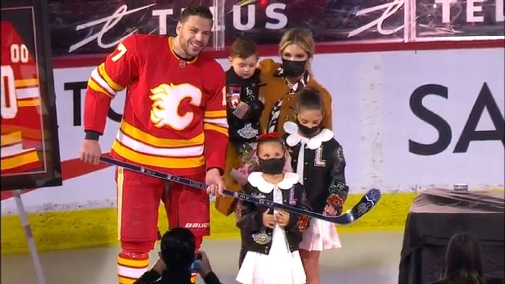Lucic still on hunt for first Flames marker
