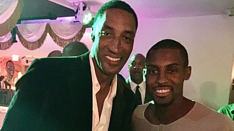 Scottie Pippen (left) and his son Antron (right). (via Twitter @ScottiePippen)