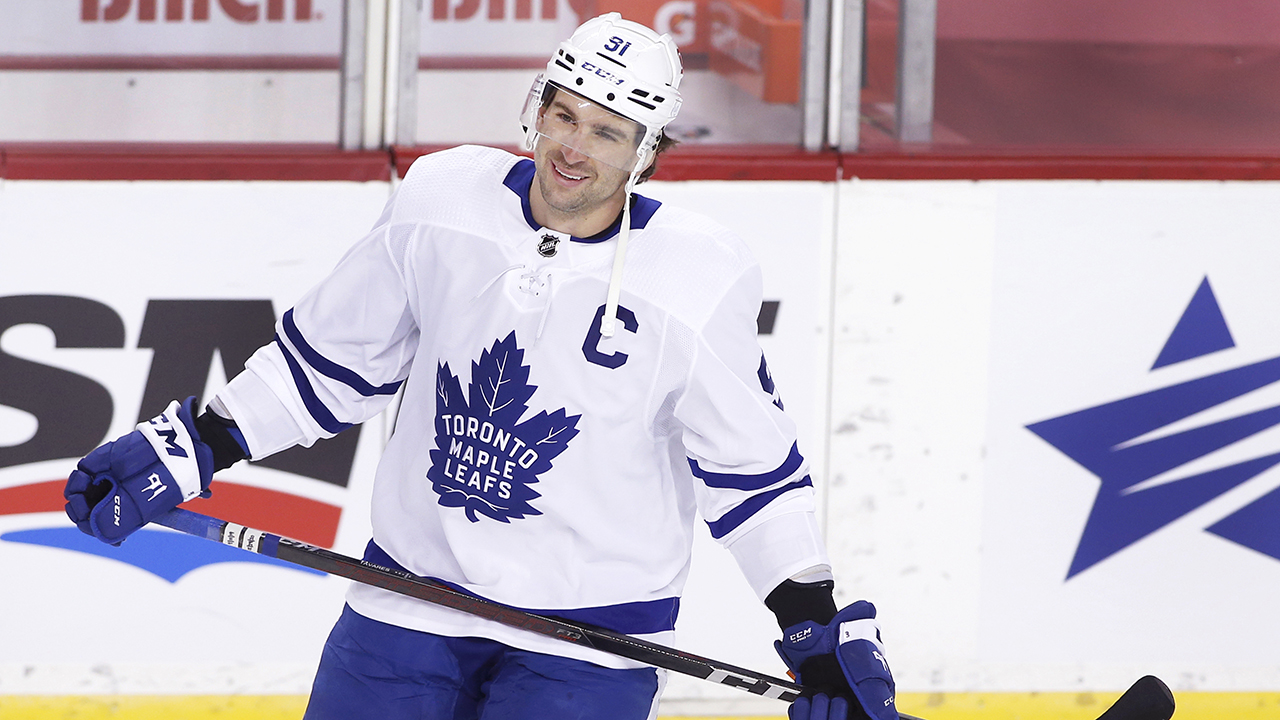Toronto Maple Leafs: John Tavares quietly having a great season