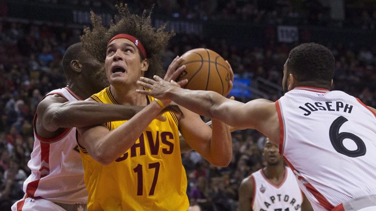 Long-time Cleveland Cavaliers Anderson Varejao is re-signing with his former team. (Chris Young/AP)