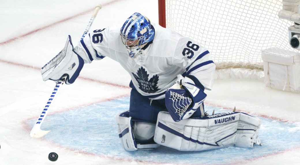 Campbell earns shutout, Leafs down Canadiens to ta