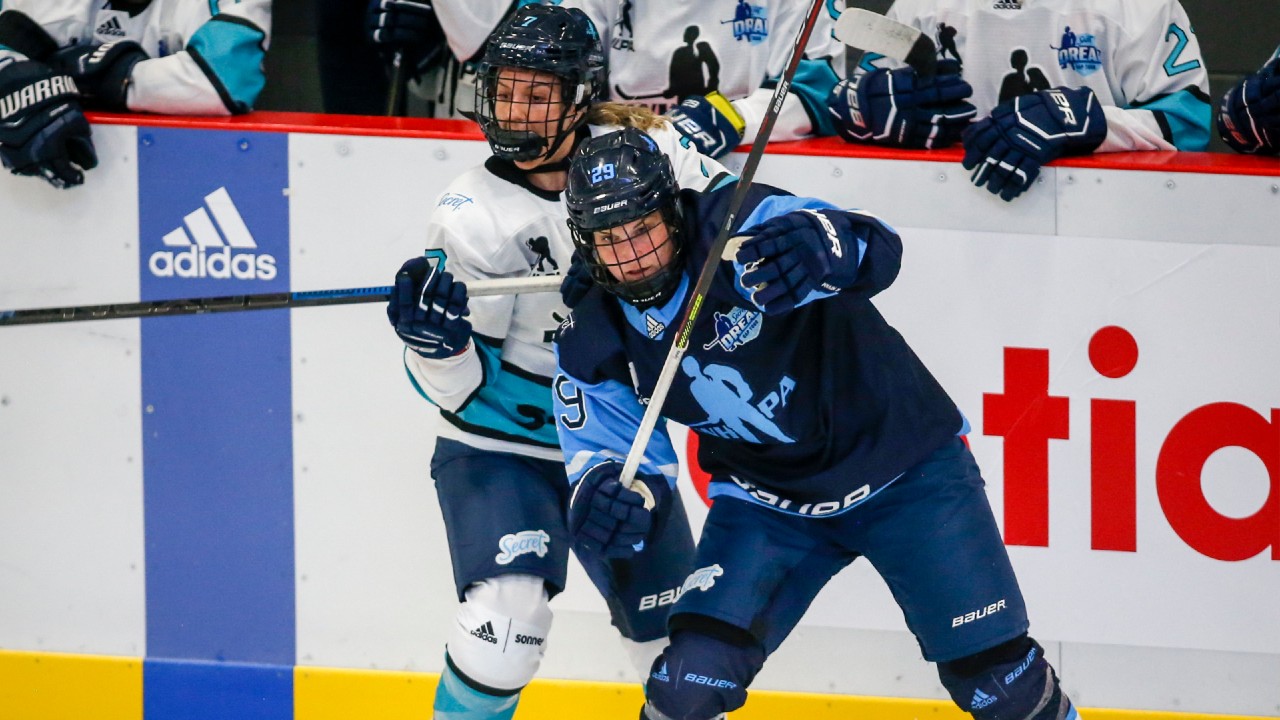 Kaz Watch: Marie-Philip Poulin is back at full strength on the ice