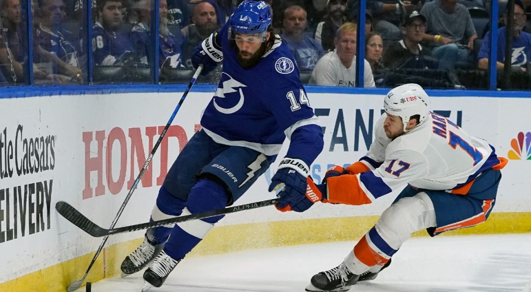 Lightning Game 7 favourites at home against Islanders