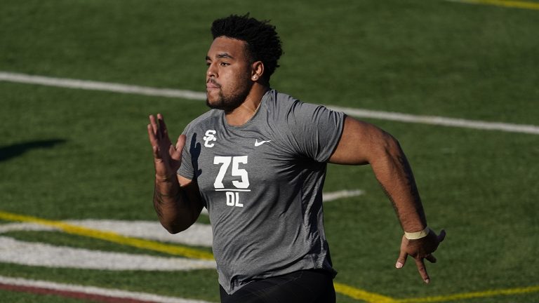 New York Jets 2021 14th overall pick Alijah Vera-Tucker. (Marcio Jose Sanchez/AP)
