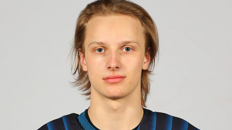 Samu Tuomaala is a prospect for the 2021 NHL Draft.