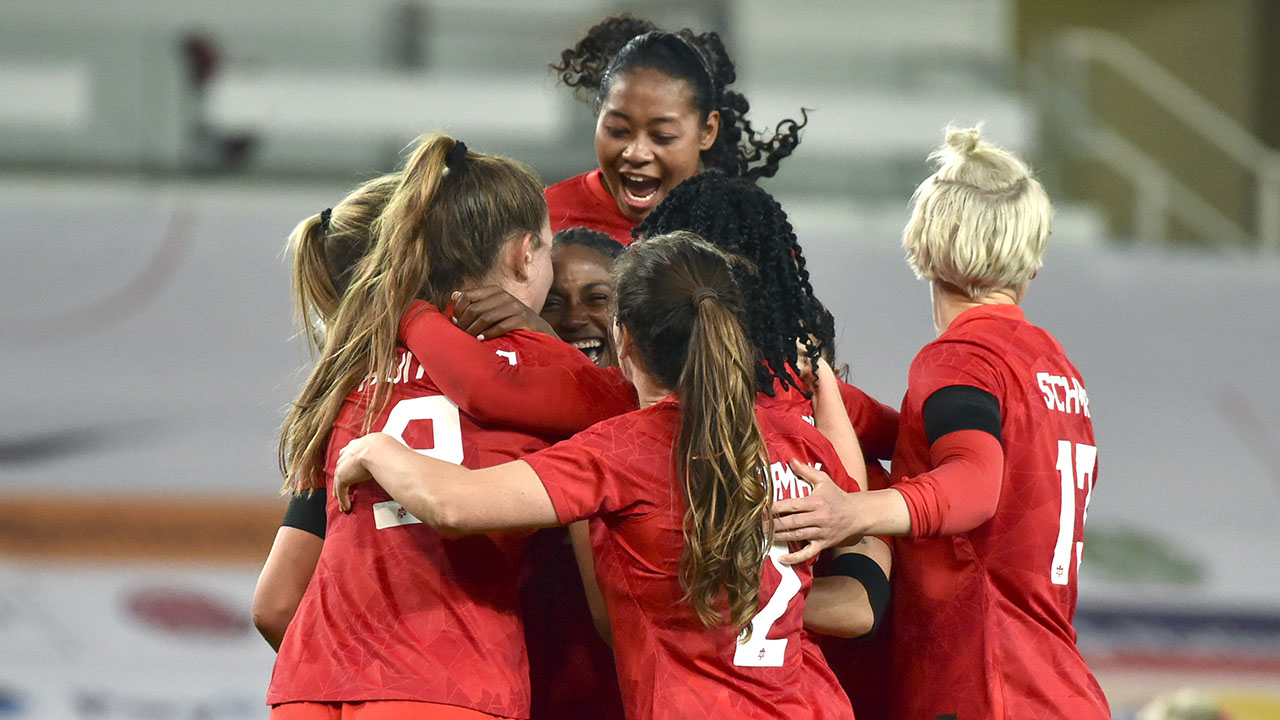 Canadian Women S Soccer Team Thinking Bigger Than Bronze In Tokyo