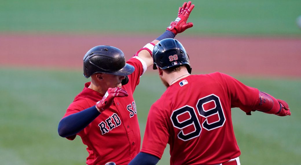 Kike Hernandez leads off with homer, Red Sox beat Phillies