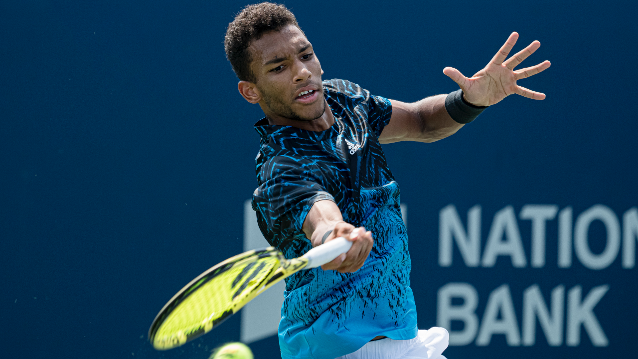 Auger-Aliassime downs Fucsovics in first round at Western and Southern Open