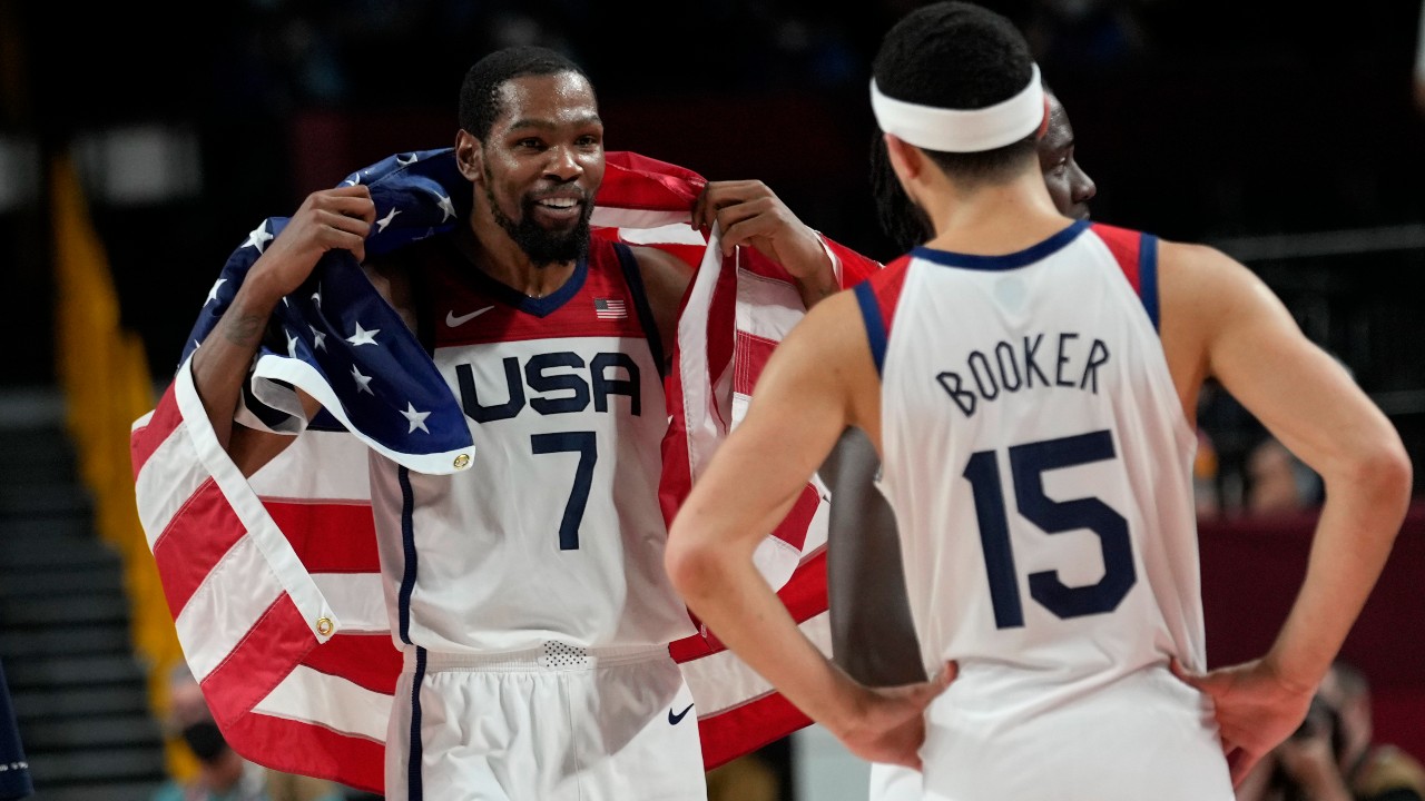 USA towers over France to win fourth-straight gold in men's basketball ...